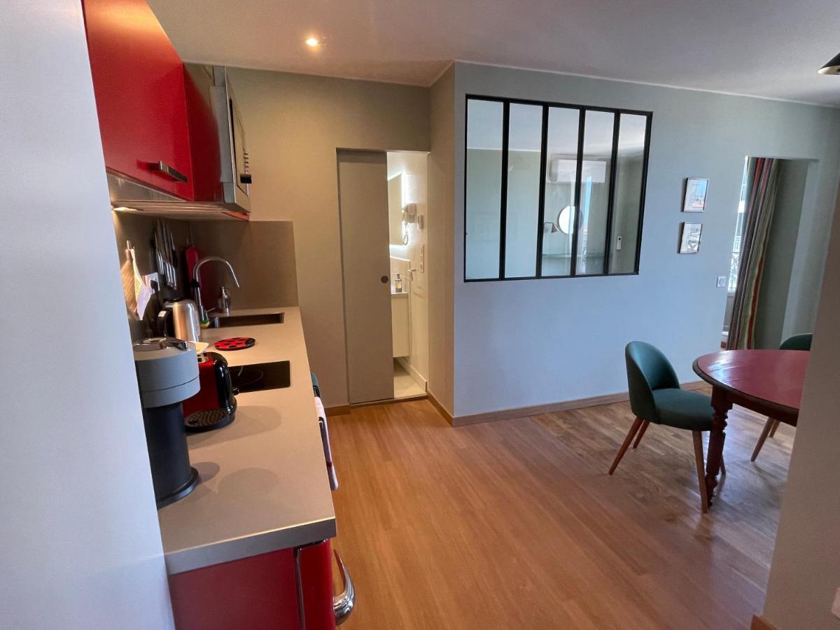 Appartement Mignon Calme Douillet Ascenseur Clim Etage Eleve Proche Parking Et Toutes Commodites Au Coeur Du Toulon Historique 外观 照片