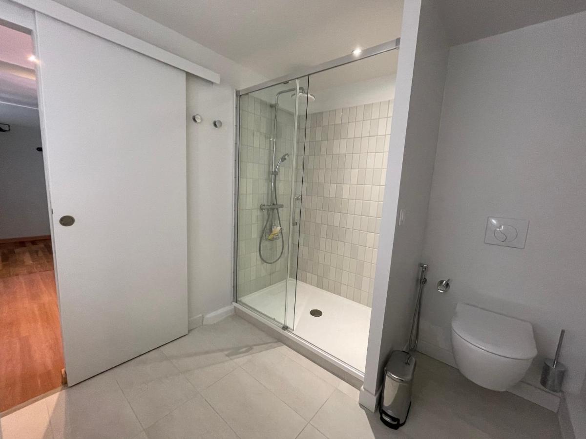 Appartement Mignon Calme Douillet Ascenseur Clim Etage Eleve Proche Parking Et Toutes Commodites Au Coeur Du Toulon Historique 外观 照片